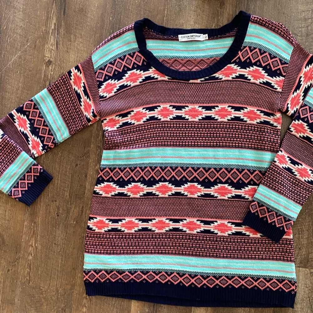 Sweater -light weight-size large